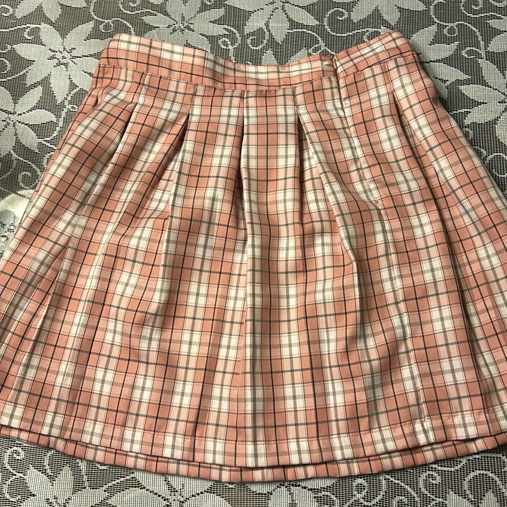 Pink Anime Girl Style Circle Skirt - Women’s Large (White, Pink,  Checker Print)